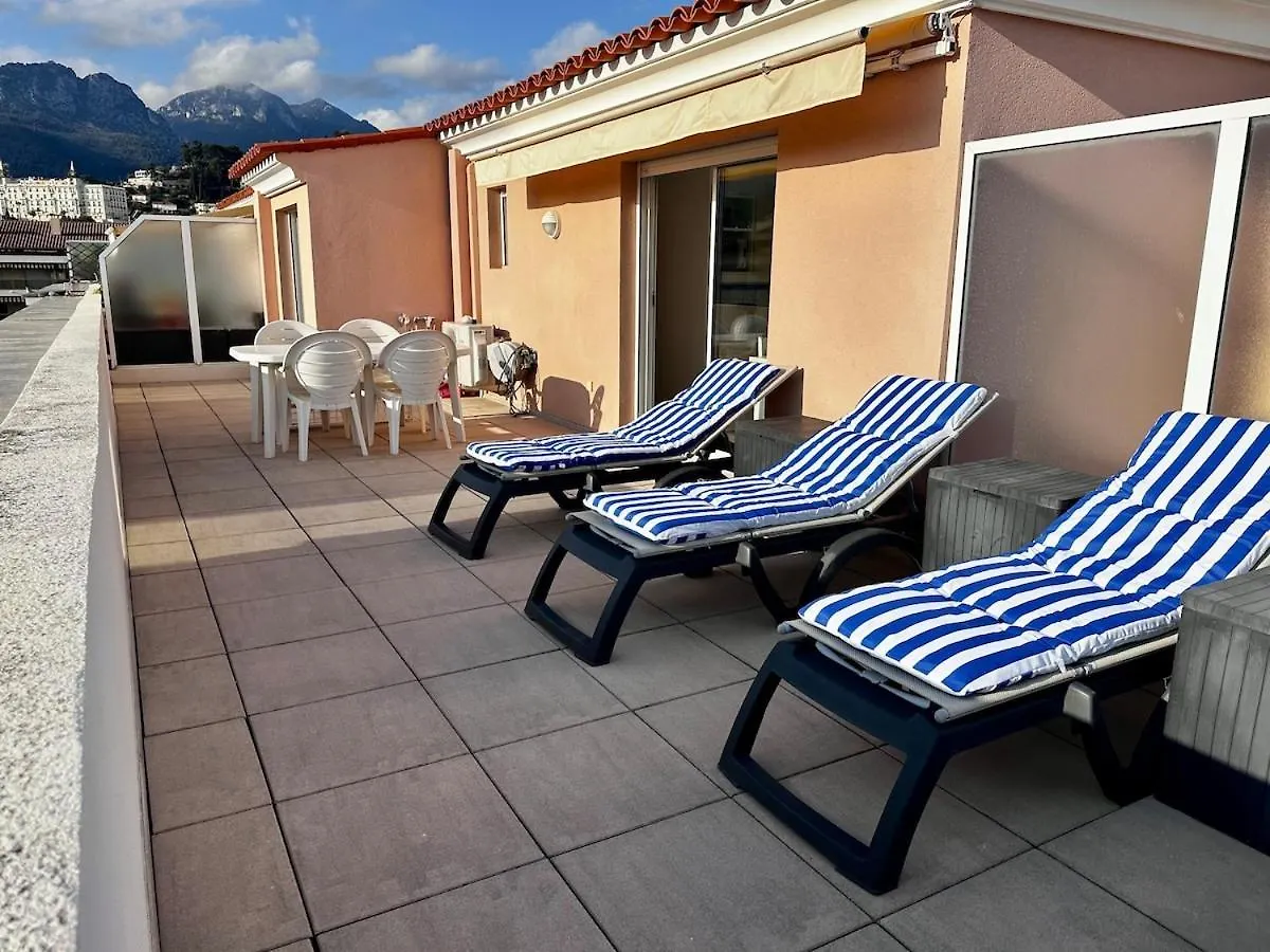 904 - Rooftop In City Center, Beach 100M Away Mentone 0*,