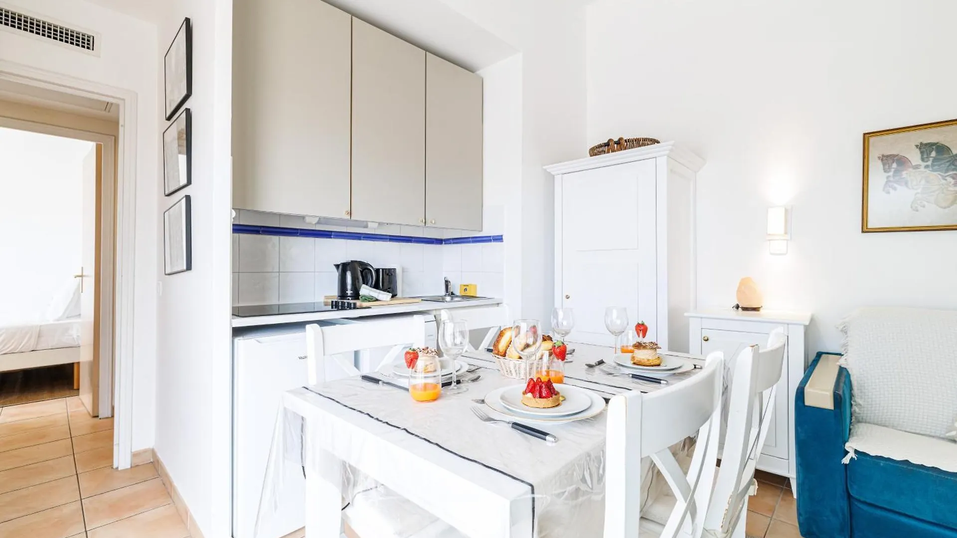 Apartment 904 - Rooftop In City Center, Beach 100M Away Menton